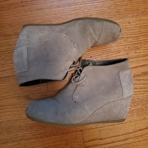 Toms Wedges